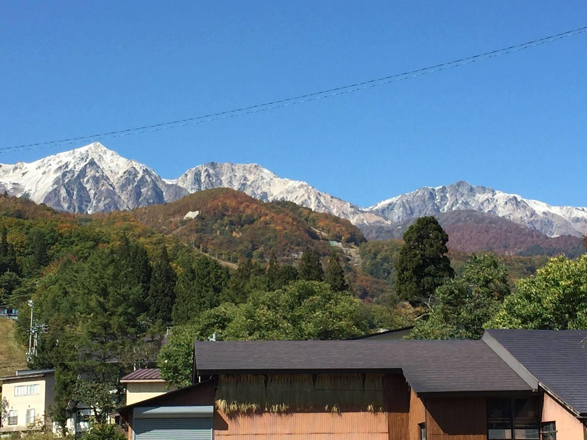 Hakuba Hotel Ougiya Экстерьер фото