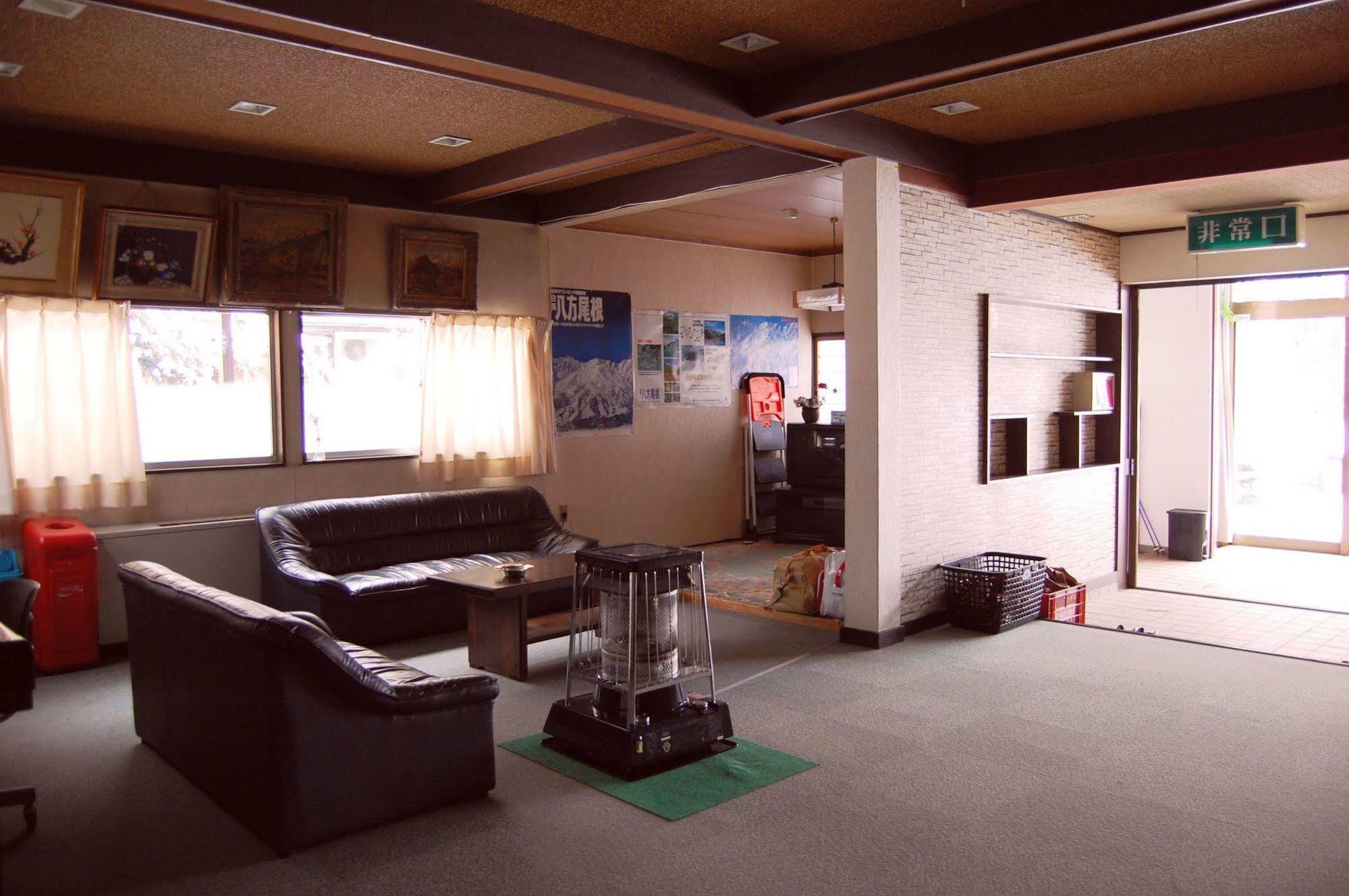 Hakuba Hotel Ougiya Экстерьер фото